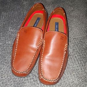 Tommy Hilfiger Dathan brown leather slip on shoes. Size 11